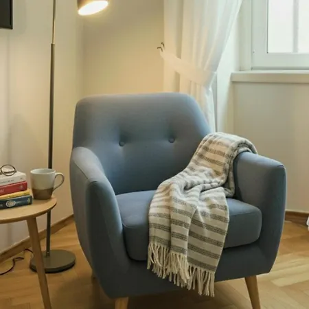 公寓 Stylish Persian Blue With Private Bath And Wifi 的里雅斯特
